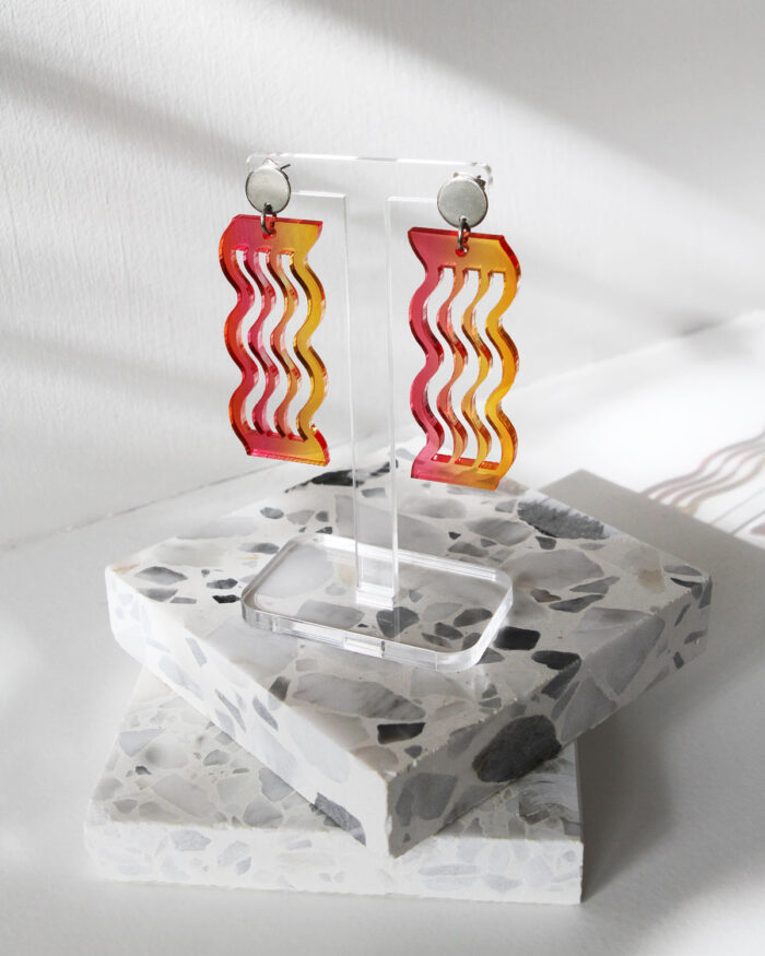 Pon Pon "Waves' acrylic earrings in warm gradient colour